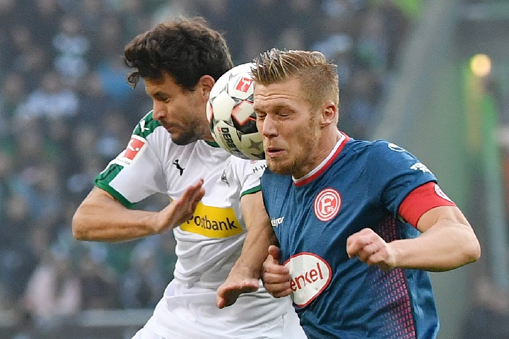 每体：赫塔费前锋胡安米因为植发，缺席了球队几场季前赛