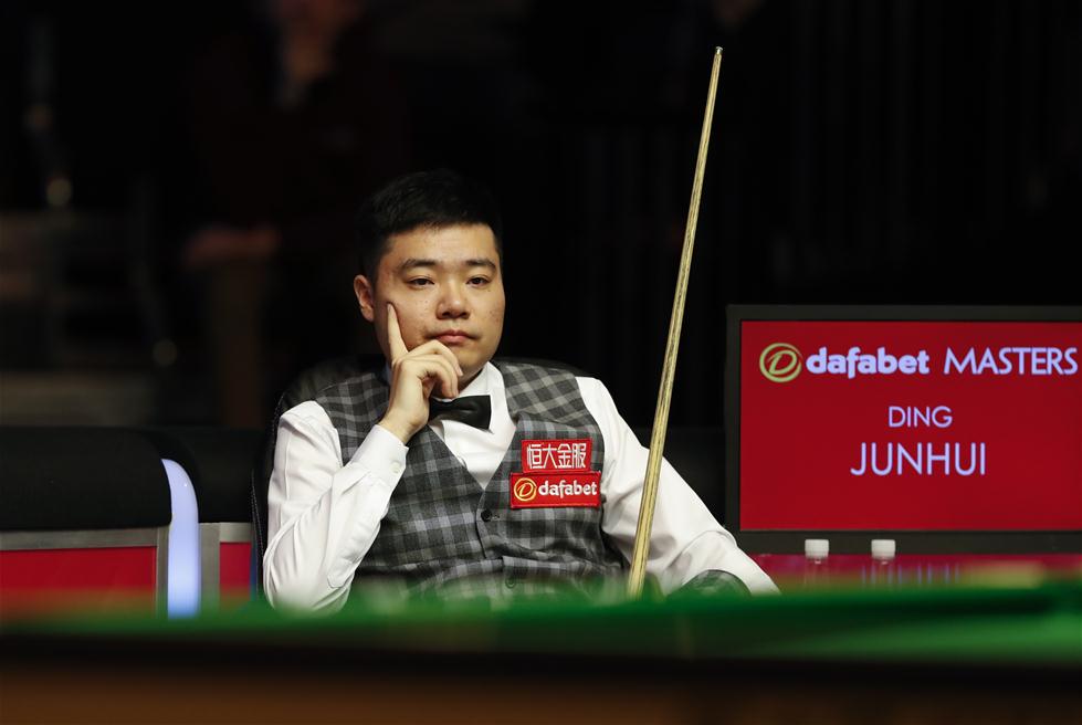 阵容和完善 阵容和完善